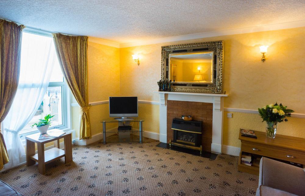 Bed and Breakfast The Thornhill à Teignmouth Extérieur photo