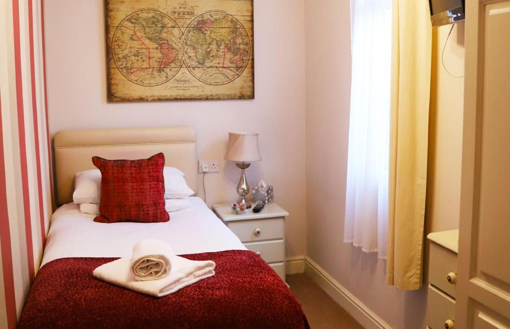 Bed and Breakfast The Thornhill à Teignmouth Extérieur photo