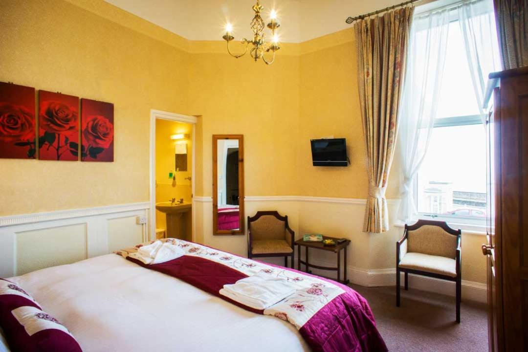 Bed and Breakfast The Thornhill à Teignmouth Extérieur photo
