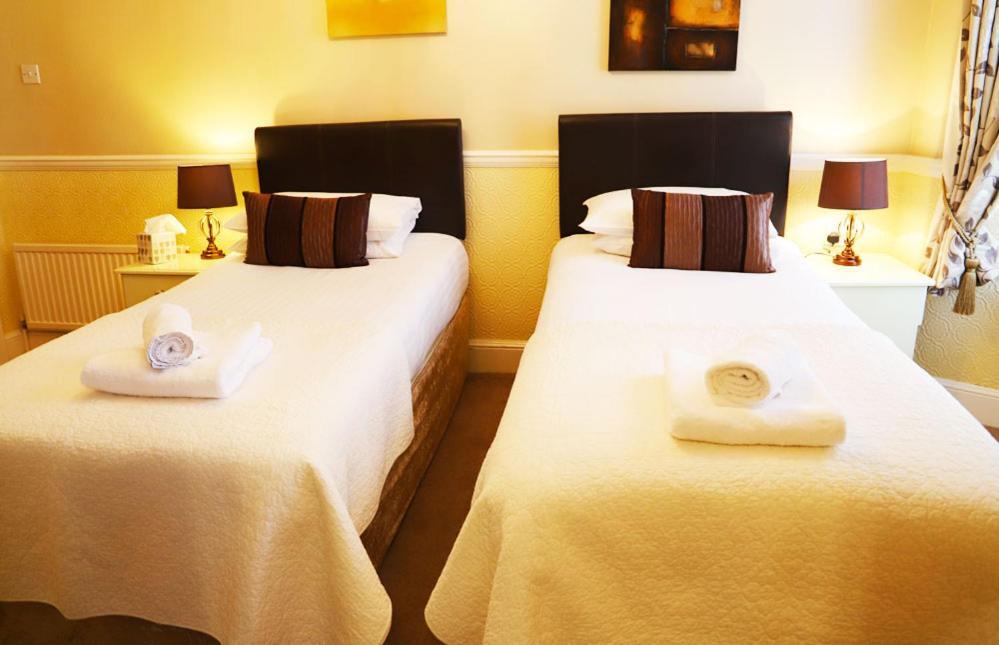 Bed and Breakfast The Thornhill à Teignmouth Extérieur photo