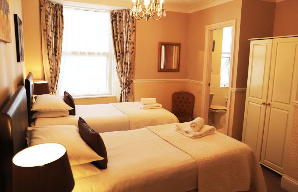 Bed and Breakfast The Thornhill à Teignmouth Extérieur photo